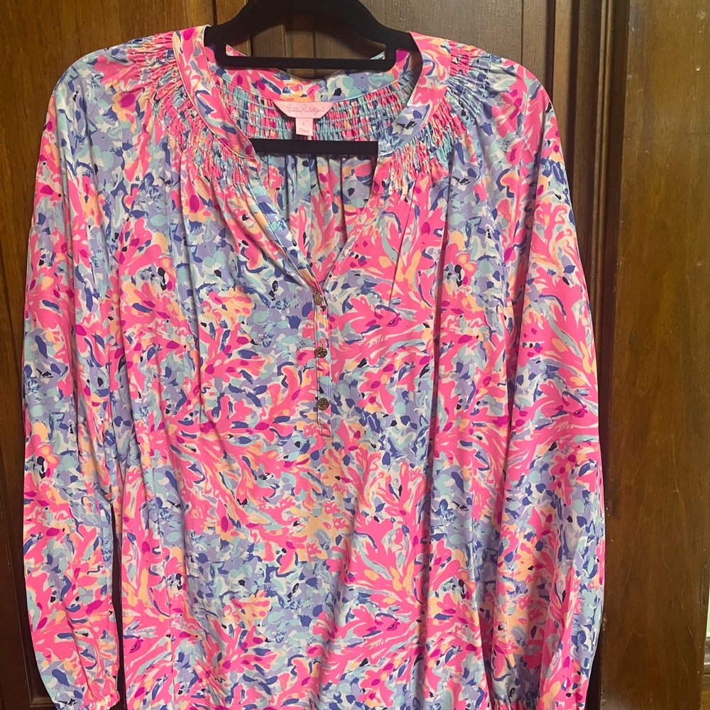 Authentic Lilly Pulitzer silk top -retired